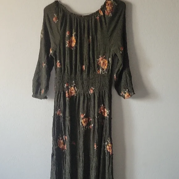 Fig and Flower Dark Green Floral Maxi Tiered Dress XL